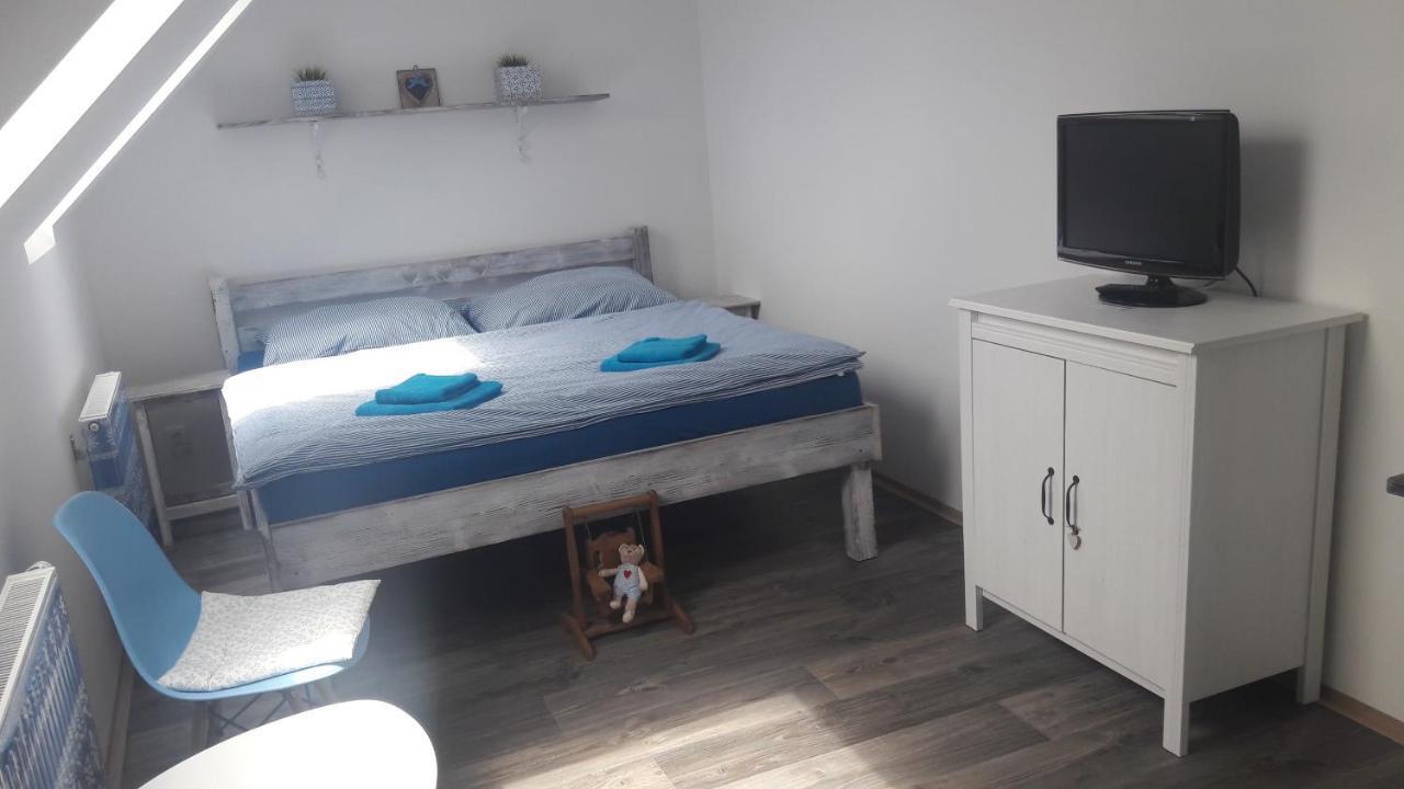 Ubytování Otín Jindřichŭv Hradec Esterno foto